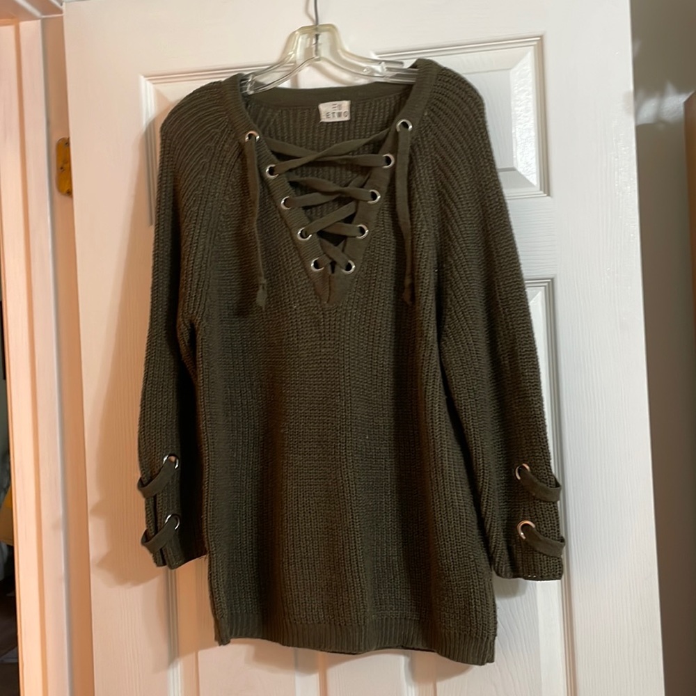 ETWO Women’s Sweater